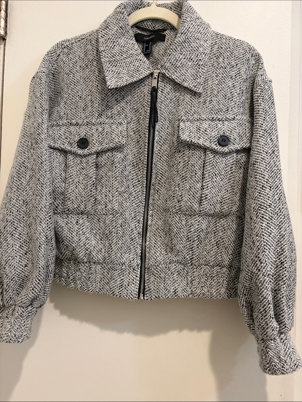 Forever 21 Gray Herringbone Zip-Front Cropped Jacket